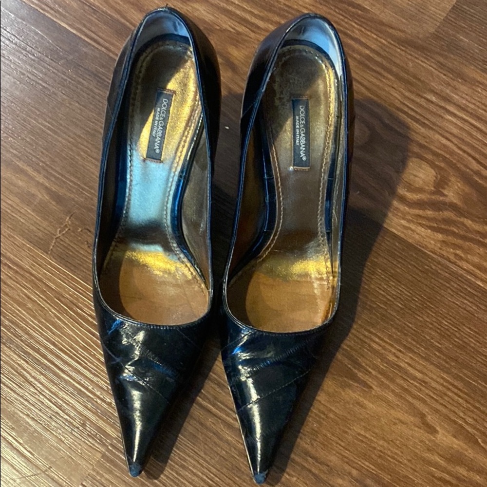 Dolce & Gabbana black leather heels